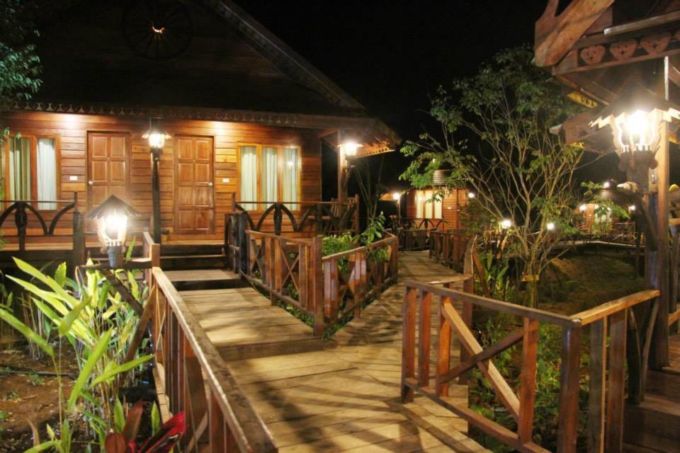 Burilamplai Resort Thung Yai Room photo